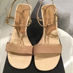 Kenneth Cole strappy sandal